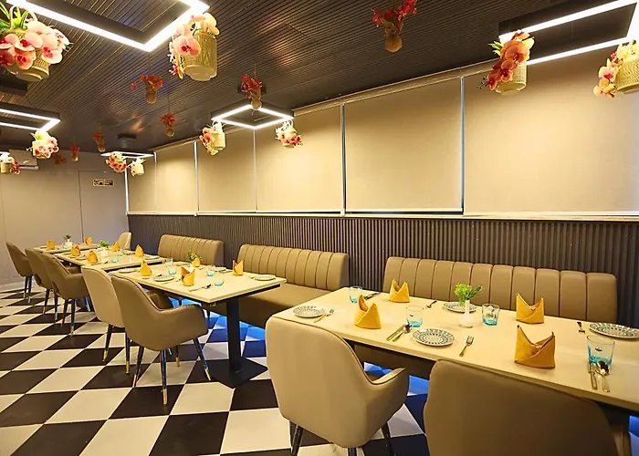 Hotel Suncity Plaza, Sitapura, Jaipur